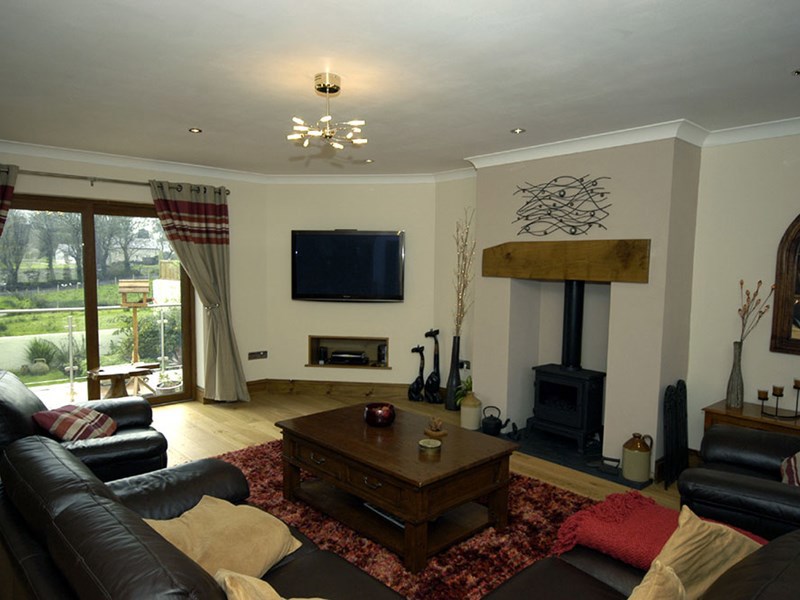 Gallery Image for 2 Springfield Close