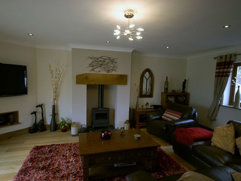 Gallery Image for 2 Springfield Close