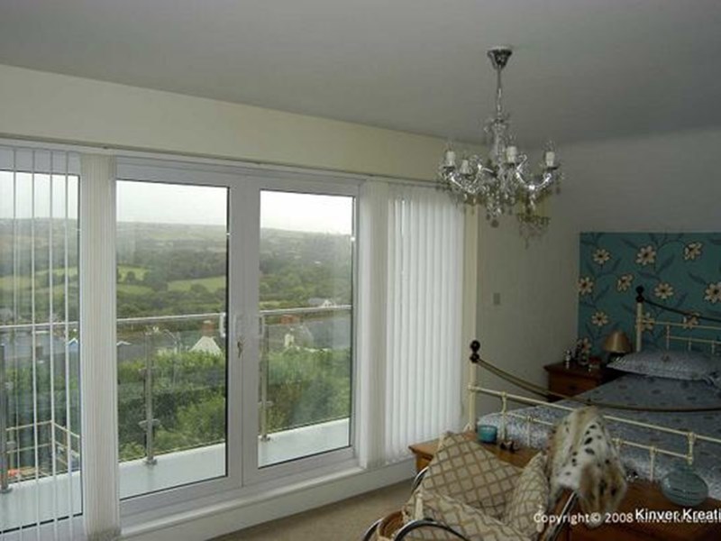 Gallery Image for 3 Jacksons Way – Goodwick