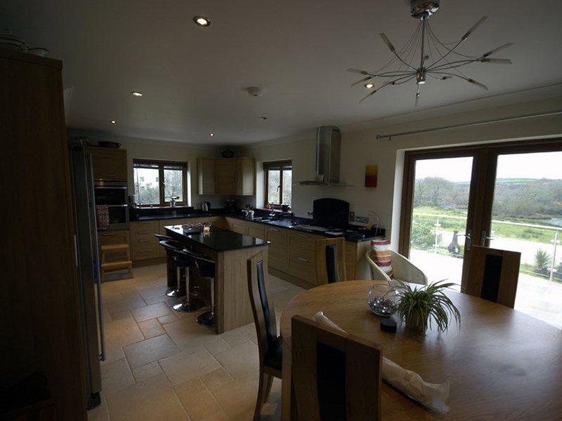 Gallery Image for 2 Springfield Close